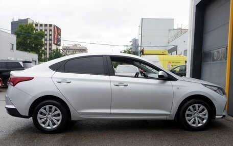 Hyundai Solaris II рестайлинг, 2020 год, 1 363 000 рублей, 4 фотография