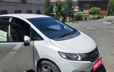 Honda Fit III, 2014 год, 770 000 рублей, 1 фотография
