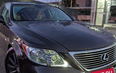 Lexus LS IV, 2006 год, 800 000 рублей, 2 фотография