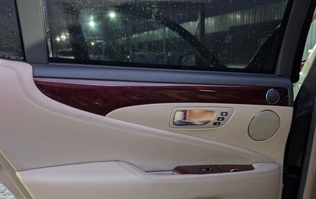 Lexus LS IV, 2006 год, 800 000 рублей, 20 фотография