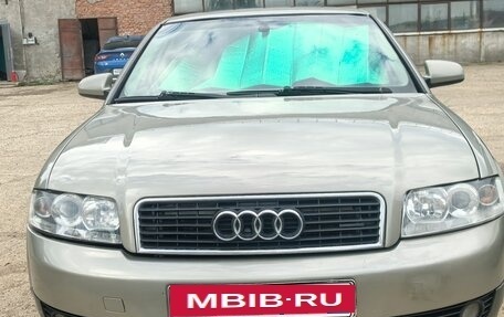 Audi A4, 2002 год, 445 000 рублей, 3 фотография