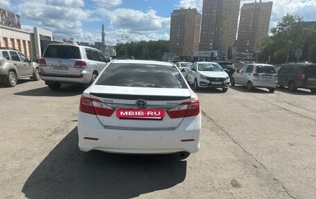 Toyota Camry, 2013 год, 1 400 000 рублей, 4 фотография