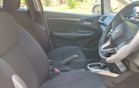 Honda Fit III, 2014 год, 770 000 рублей, 8 фотография