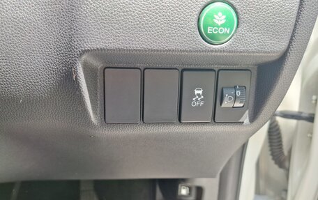 Honda Fit III, 2014 год, 770 000 рублей, 10 фотография