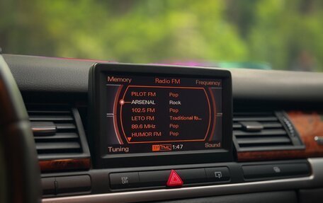 Audi A8, 2006 год, 1 100 000 рублей, 35 фотография