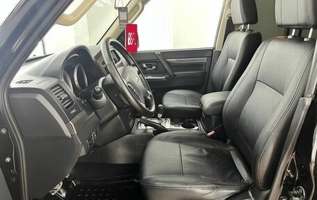 Mitsubishi Pajero IV, 2018 год, 3 397 000 рублей, 24 фотография