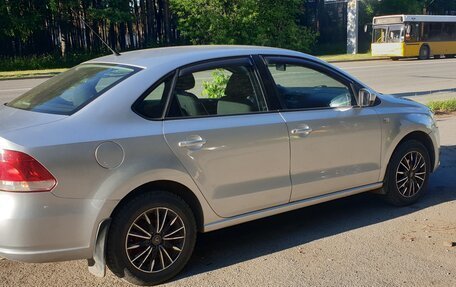 Volkswagen Polo VI (EU Market), 2012 год, 555 000 рублей, 3 фотография