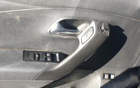 Volkswagen Polo VI (EU Market), 2012 год, 555 000 рублей, 10 фотография