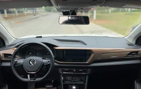 Volkswagen Tharu, 2021 год, 1 750 000 рублей, 14 фотография
