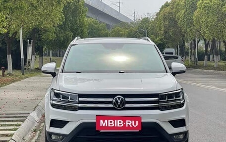 Volkswagen Tharu, 2021 год, 1 750 000 рублей, 2 фотография