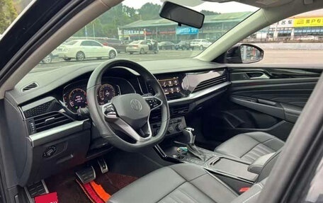 Volkswagen Passat B8 рестайлинг, 2023 год, 1 780 000 рублей, 4 фотография