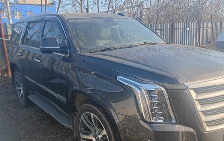 Cadillac Escalade IV, 2015 год, 2 900 000 рублей, 2 фотография