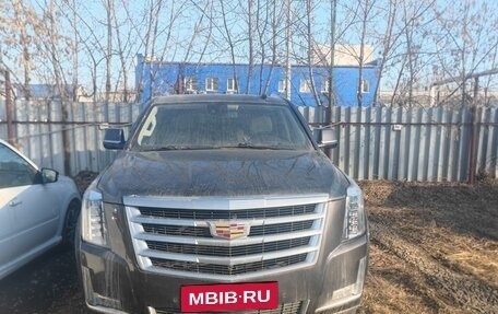 Cadillac Escalade IV, 2015 год, 2 900 000 рублей, 1 фотография
