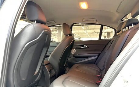 BMW 1 серия, 2022 год, 1 670 000 рублей, 5 фотография