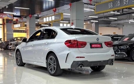 BMW 1 серия, 2022 год, 1 670 000 рублей, 8 фотография