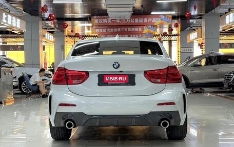 BMW 1 серия, 2022 год, 1 670 000 рублей, 7 фотография