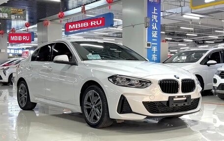 BMW 1 серия, 2022 год, 1 670 000 рублей, 3 фотография