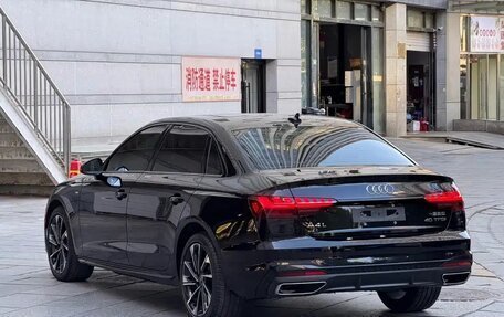 Audi A4, 2022 год, 2 220 000 рублей, 3 фотография
