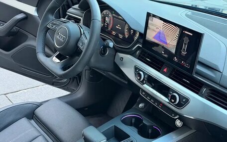 Audi A4, 2022 год, 2 220 000 рублей, 8 фотография