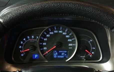 Toyota RAV4, 2014 год, 1 710 000 рублей, 11 фотография