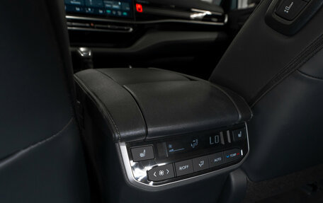Toyota Highlander, 2026 год, 5 250 000 рублей, 15 фотография