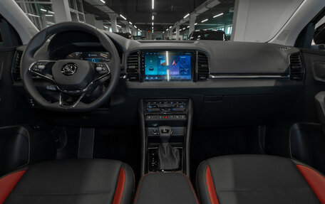 Skoda Karoq I, 2025 год, 3 450 000 рублей, 8 фотография