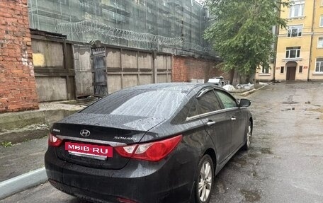 Hyundai Sonata VI, 2012 год, 739 000 рублей, 2 фотография