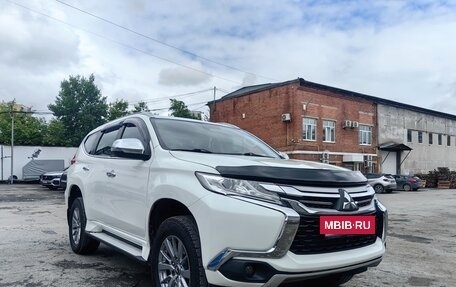Mitsubishi Pajero Sport III рестайлинг, 2018 год, 3 200 000 рублей, 3 фотография