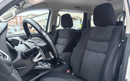 Mitsubishi Pajero Sport III рестайлинг, 2018 год, 3 200 000 рублей, 10 фотография