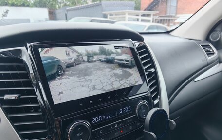 Mitsubishi Pajero Sport III рестайлинг, 2018 год, 3 200 000 рублей, 25 фотография