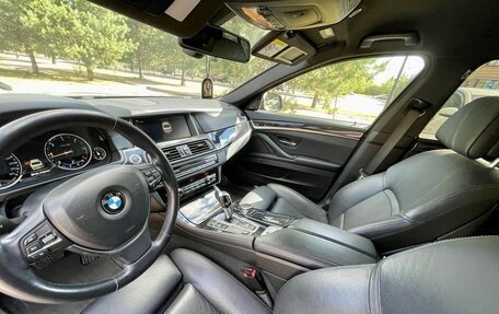 BMW 5 серия, 2016 год, 2 100 000 рублей, 12 фотография