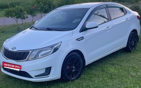 KIA Rio III рестайлинг, 2012 год, 750 000 рублей, 4 фотография