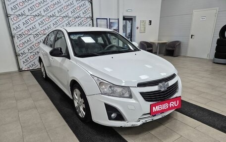 Chevrolet Cruze II, 2013 год, 469 000 рублей, 3 фотография