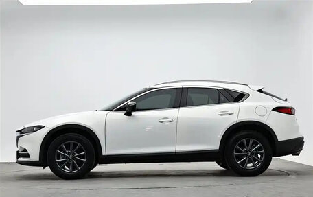 Mazda CX-4, 2023 год, 1 800 000 рублей, 3 фотография