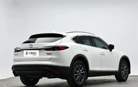 Mazda CX-4, 2023 год, 1 800 000 рублей, 4 фотография