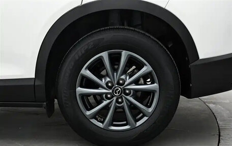 Mazda CX-4, 2023 год, 1 800 000 рублей, 18 фотография