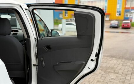 Chevrolet Spark III, 2013 год, 650 000 рублей, 10 фотография