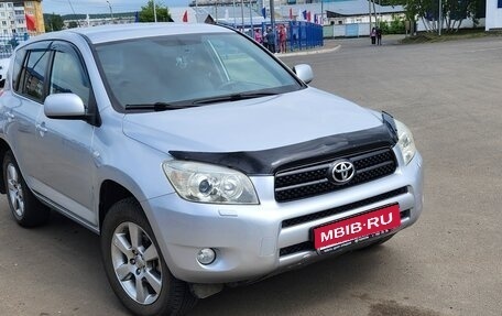 Toyota RAV4, 2005 год, 890 000 рублей, 1 фотография