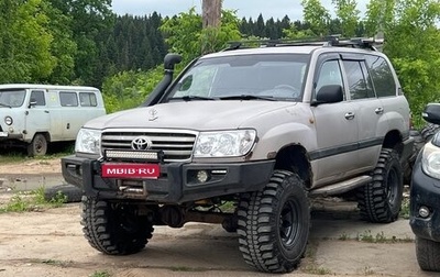 Toyota Land Cruiser 100 рестайлинг 2, 2003 год, 1 800 000 рублей, 1 фотография