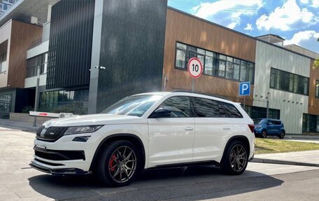 Skoda Kodiaq I, 2020 год, 4 000 000 рублей, 22 фотография