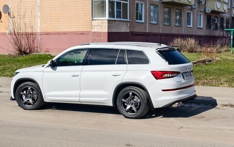 Skoda Kodiaq I, 2020 год, 4 000 000 рублей, 17 фотография