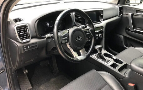 KIA Sportage IV рестайлинг, 2019 год, 2 000 000 рублей, 2 фотография