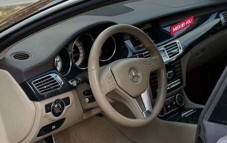 Mercedes-Benz CLS, 2013 год, 2 300 000 рублей, 12 фотография