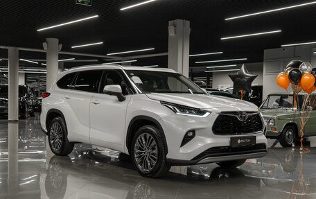 Toyota Highlander, 2025 год, 5 300 000 рублей, 2 фотография