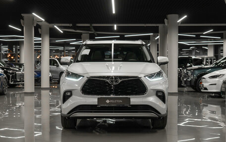 Toyota Highlander, 2025 год, 5 300 000 рублей, 3 фотография
