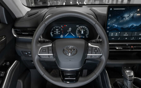 Toyota Highlander, 2025 год, 5 300 000 рублей, 11 фотография