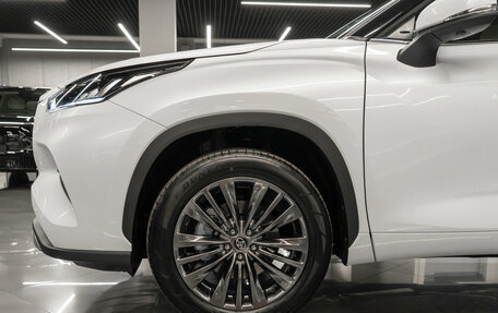 Toyota Highlander, 2025 год, 5 300 000 рублей, 26 фотография