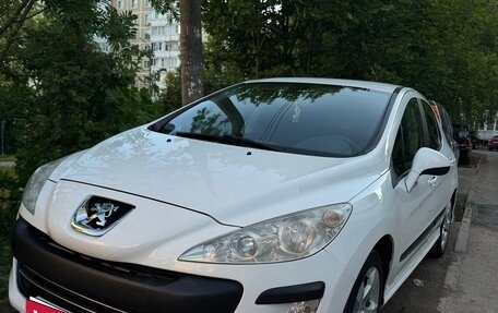 Peugeot 308 II, 2010 год, 450 000 рублей, 2 фотография