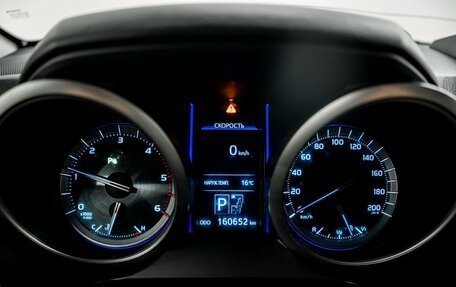 Toyota Land Cruiser Prado 150 рестайлинг 2, 2016 год, 3 340 000 рублей, 11 фотография