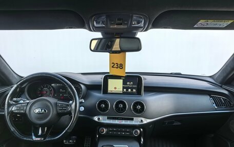 KIA Stinger I, 2018 год, 2 590 000 рублей, 14 фотография